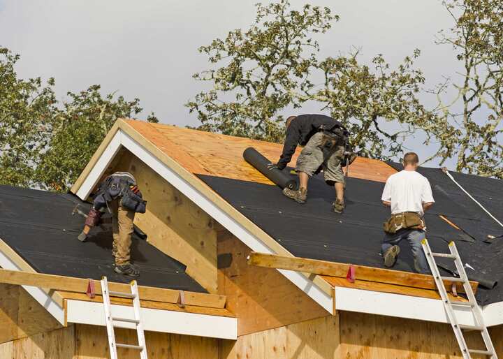 Professional roofers in San Jose